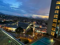 Imperial Grand Suite Apartment Kuching - สระว่ายน้ำส่วนตัว