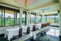The Crested Crane Bwindi Hotel Hotels in Kinkiizi