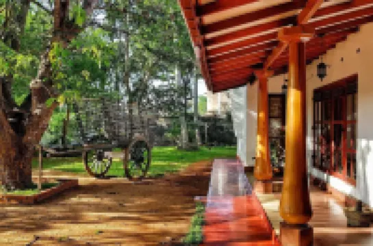 Saubagya Inn โรงแรมในอนุราธปุระ