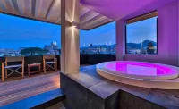Esplanade Tergesteo - Luxury Retreat - Hot Springs