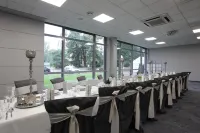 Qubus Hotel Głogów - servizio colazione