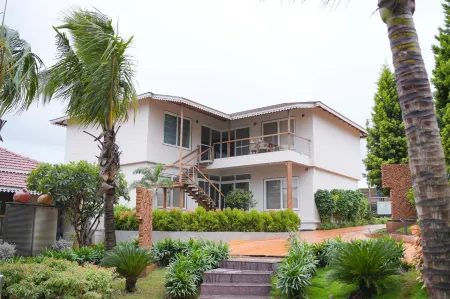 Mastiff Select Riveria Igatpuri Road Отели в г. Пимплед Нейсик