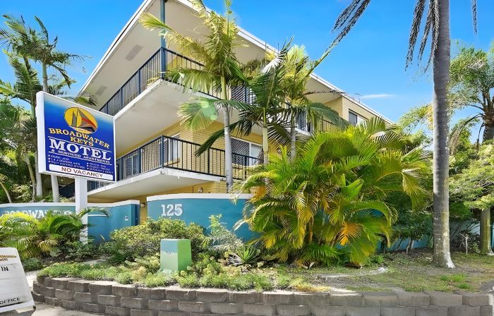 Broadwater Keys Holiday Apartments