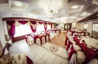 Amaris Hotel Hotels in Velikiye Luki