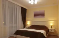 サリュト のホテル