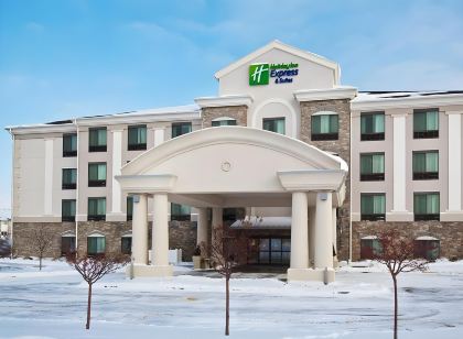 Holiday Inn Express & Suites Bismarck