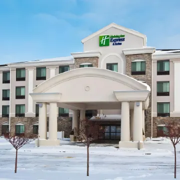 Holiday Inn Express & Suites BISMARCK by IHG