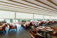 Benefit Plaza Congress Hotel