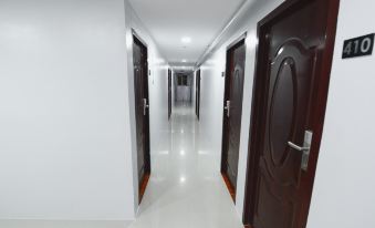 Cebu Courtyard
