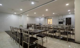 Treebo Zaid International Powai