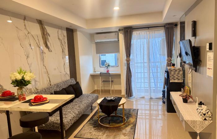 Strategic Apartment