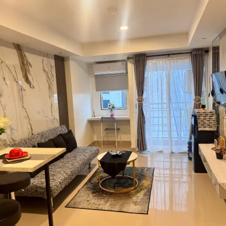 Strategic Apartment