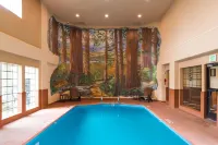 The Redwood Riverwalk, a Boutique Hotel - Pools