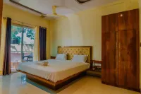 Hotel Oakwood Mahabaleshwar - balcony