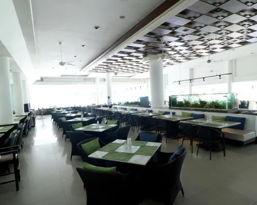 โรงแรมเมธาวลัย ชะอำ ห้องอาหาร Photos