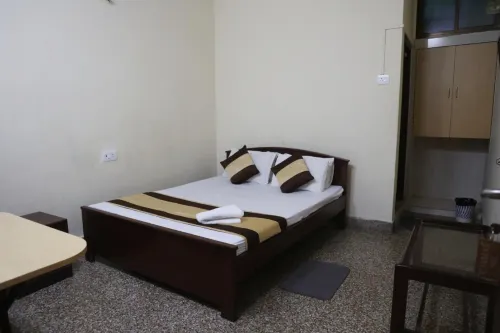 Hotel Embassy