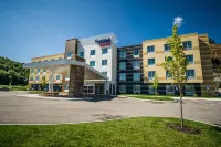 Fairfield Inn & Suites Cambridge Hotels in Cambridge