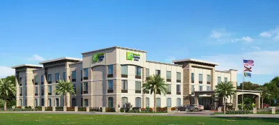 Holiday Inn Express & Suites Gulf Breeze - Pensacola Area Hôtels à : 