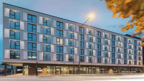 Holiday Inn - the niu, CURE ERLANGEN