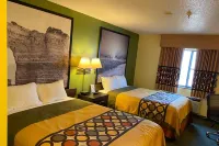 Super 8 by Wyndham Colby Hotels in Colby