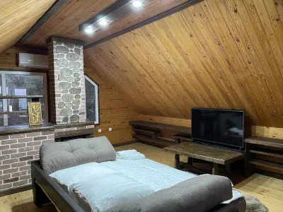 Green Terrace Hotel di New Athos