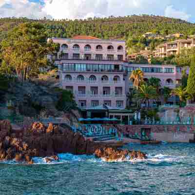 Tiara Miramar Beach Resort Hotel Exterior