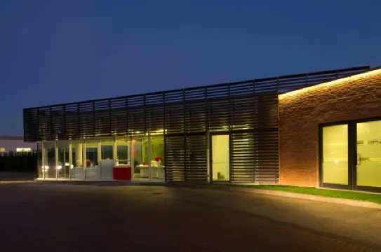 Hotel Camelia Отели рядом с достопримечательностью «Stadio Cameri»