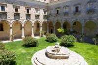 Abbazia Santa Maria del Bosco - Villas