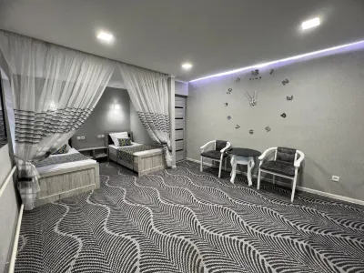 Status House Hotel a 