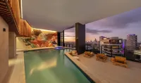 The Star Residences - Beach