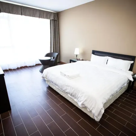 Putatan Platinum Hotel Отели в г. Путатан