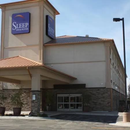 Sleep Inn & Suites Garden City