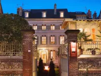 La Petite Folie Hotels in Honfleur