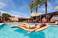 L'Auberge Baton Rouge - piscine
