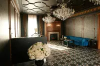 Hotel Royal