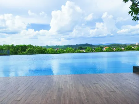 KLIA Lili Residensi 5+2 Pax with Stunning Pool Отели рядом с достопримечательностью «Nilai Indoor Stadium»