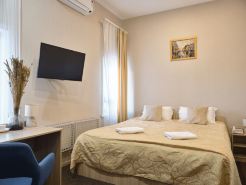 Yakovlev` Hotel