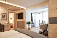 Goldene Rose Karthaus Hotels in Coldrano