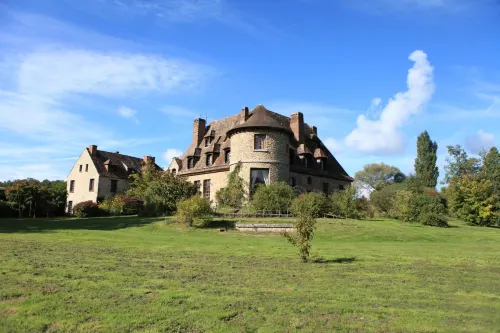 Le Logis d'Arniere - Aamiaismajoitus