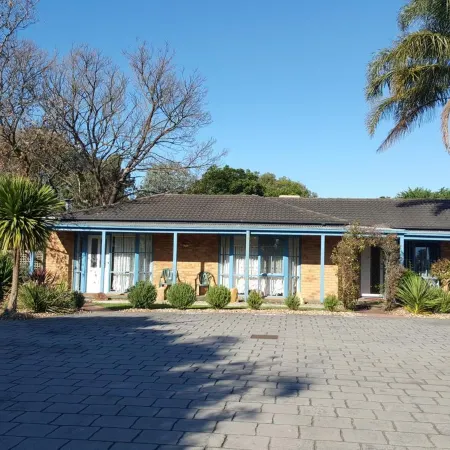 The Balnarring Motel