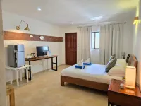 Alona Garden Suites