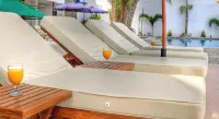 Angelyn's Dive Resort - Beach