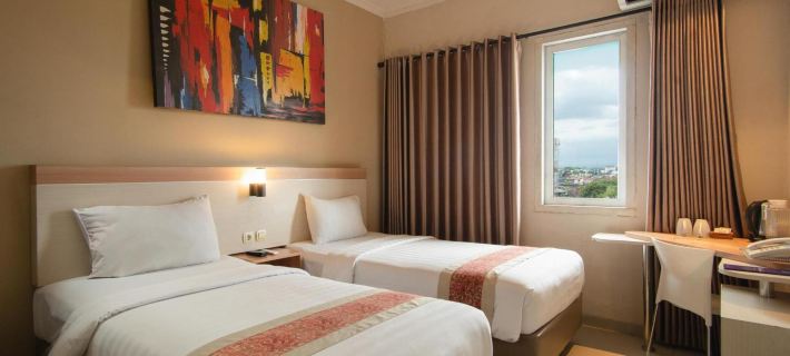 Laxston Hotel Yogyakarta Hoteles en Jetis