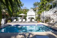 The Key West Hotel - Private Pools