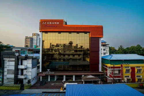 Hotel Signature Cochin - 3-Star