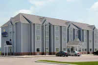 Microtel Inn & Suites by Wyndham Delphos Hotels in Delphos
