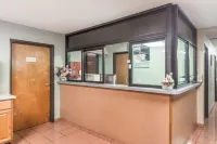Super 8 by Wyndham O'Fallon MO/St. Louis Area Hoteles en Wentzville