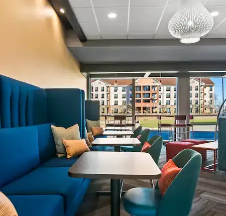 Tru by Hilton Rogers Bentonville
