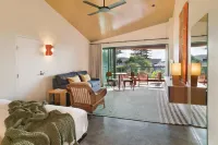 Beach Hotel Resort - parking