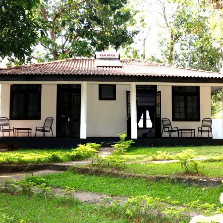 Dambulu Oya Family Park